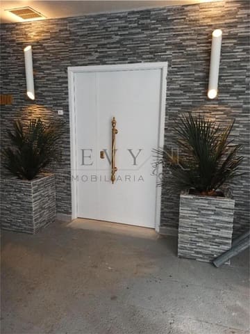 Kommersiell till salu i Playa de Fontanilla, Marbella - 233 500 € (Ref: 9583335)