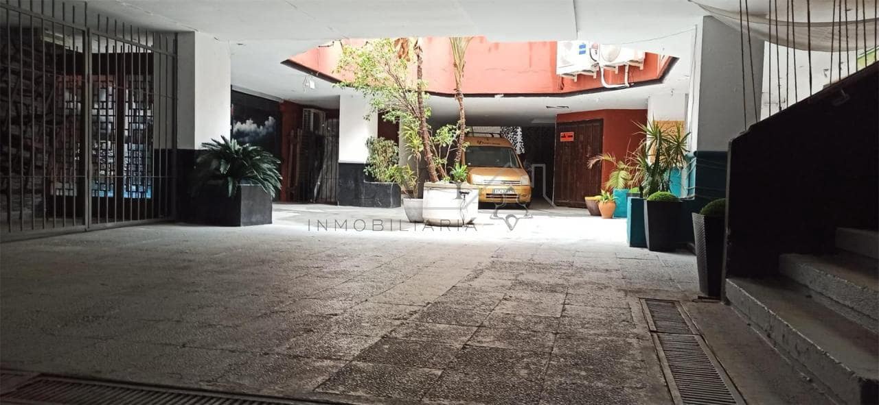 Erhverv til salg i Marbella - € 233.500 (Ref: 9583335)