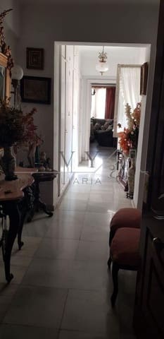 4 soverom Leilighet til salgs i Centro Historico, Málaga by - € 468 000 (Ref: 9599261)