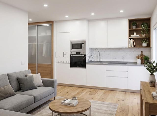 Piso de 3 habitaciones en Huelin, Málaga ciudad en venta - 299.000 € (Ref: 9607555)