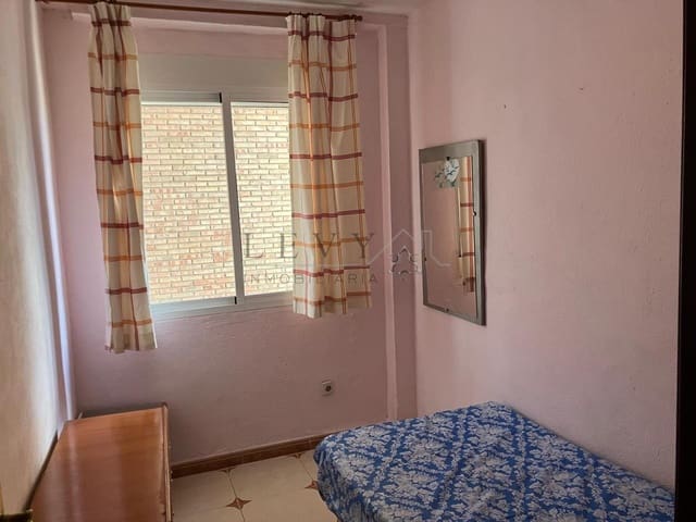 Piso de 3 habitaciones en Huelin, Málaga ciudad en venta - 299.000 € (Ref: 9607555)