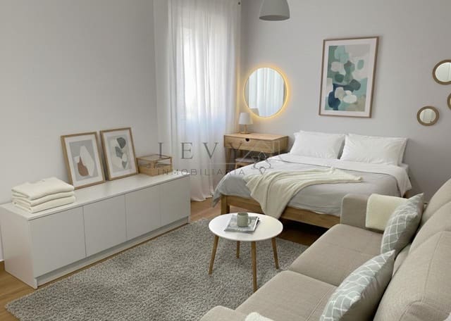 3 soveværelse Lejlighed til salg i Huelin, Málaga by - € 300.500 (Ref: 9607555)