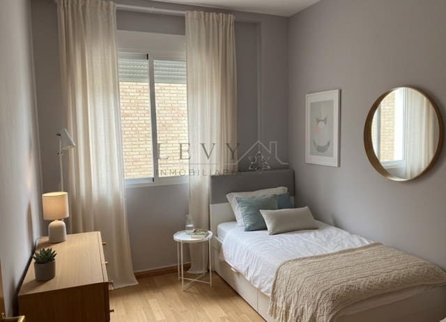 3 soveværelse Lejlighed til salg i Huelin, Málaga by - € 300.500 (Ref: 9607555)