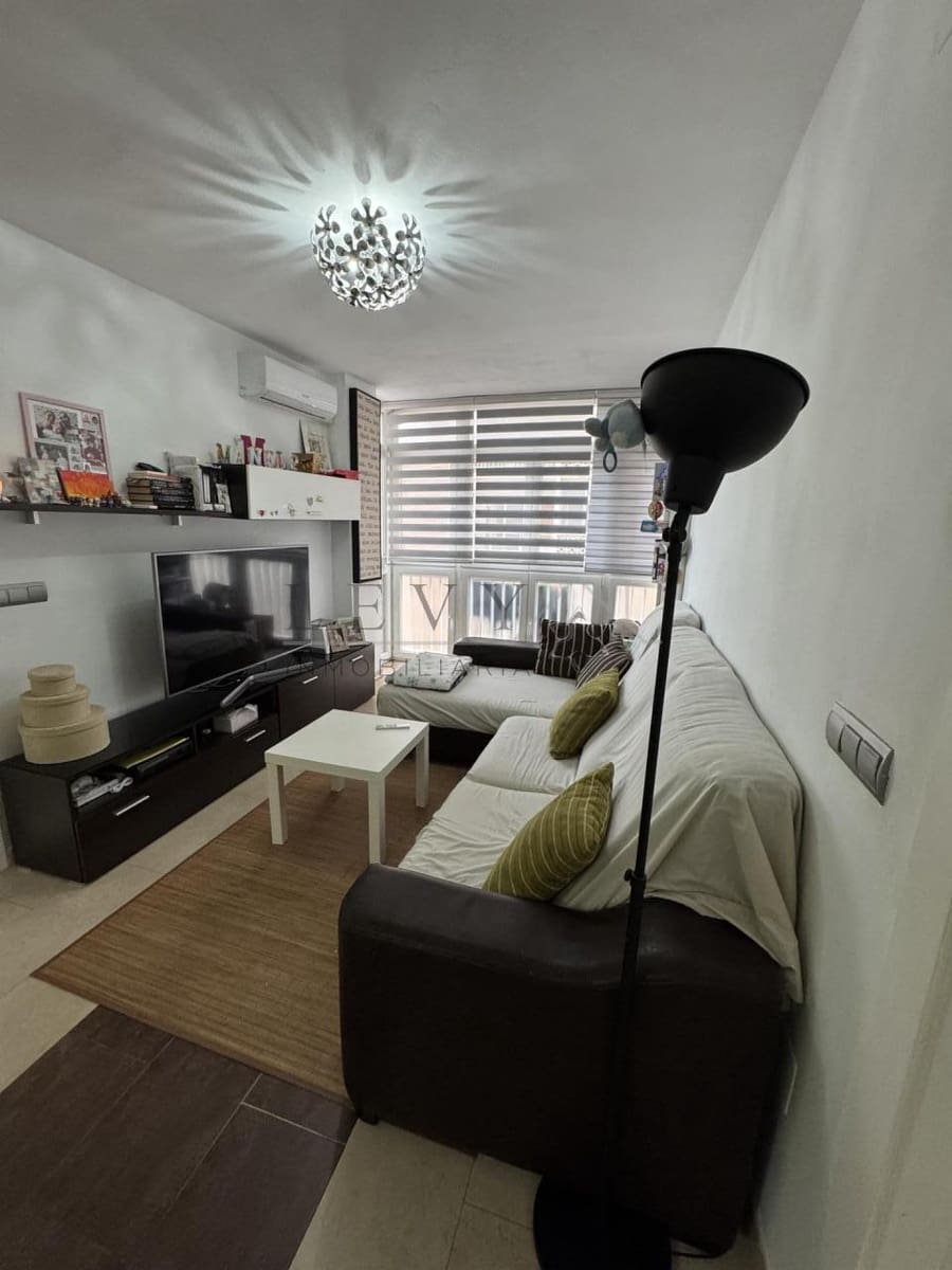 Piso de 3 habitaciones en Málaga ciudad en venta - 330.000 € (Ref: 9633996)