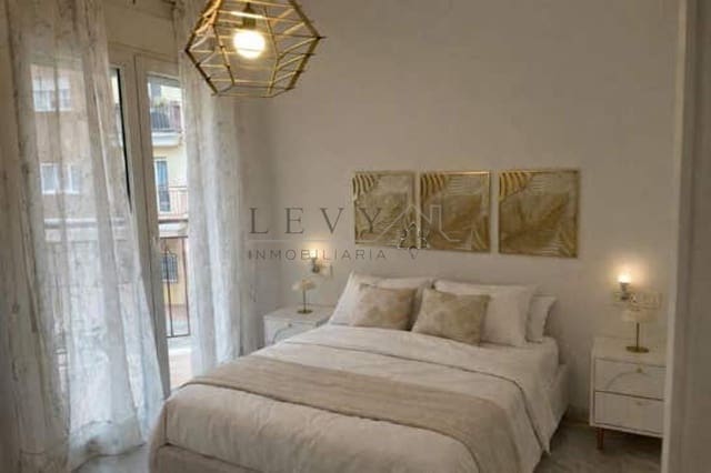 4 chambre Appartement à vendre à Alaska, Malaga ville avec garage - 450 000 € (Ref: 9655596)