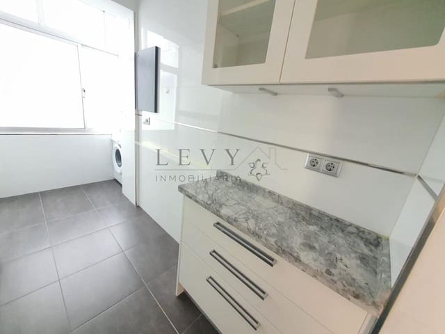 3 sovrum Lägenhet till salu i Parque Ayala, Málaga stad - 380 000 € (Ref: 9655597)