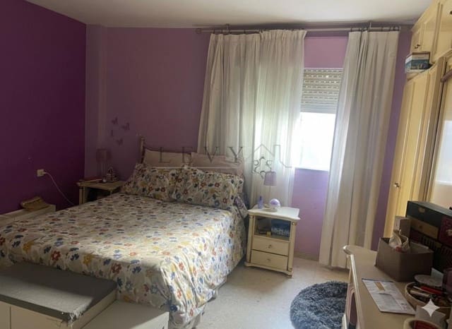 4 sovrum Lägenhet till salu i La Princesa, Málaga stad med garage - 440 000 € (Ref: 9669870)