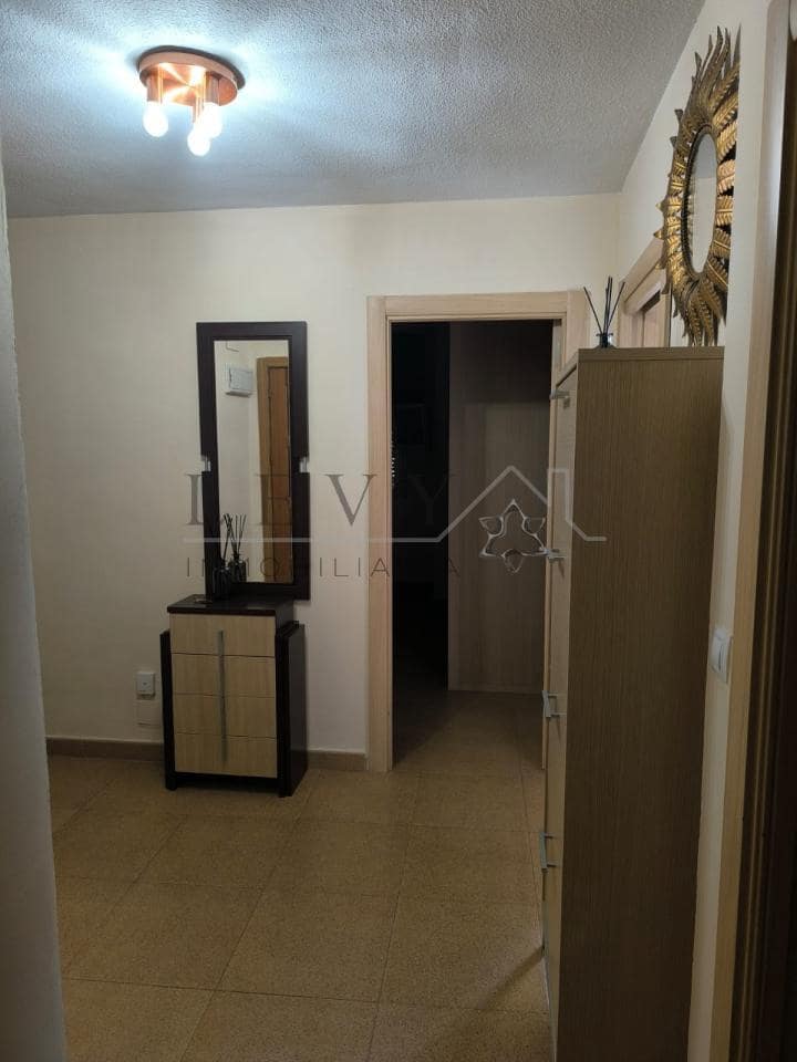 2 makuuhuone Kattohuoneisto vuokrattavana paikassa Malaga kaupunki - 1 400 € (Ref: 9679562)
