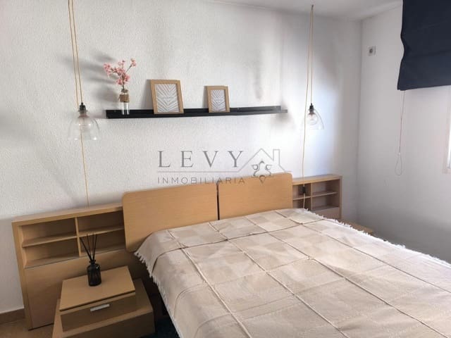 2 sovrum Takvåning att hyra i Málaga stad - 1 400 € (Ref: 9679562)