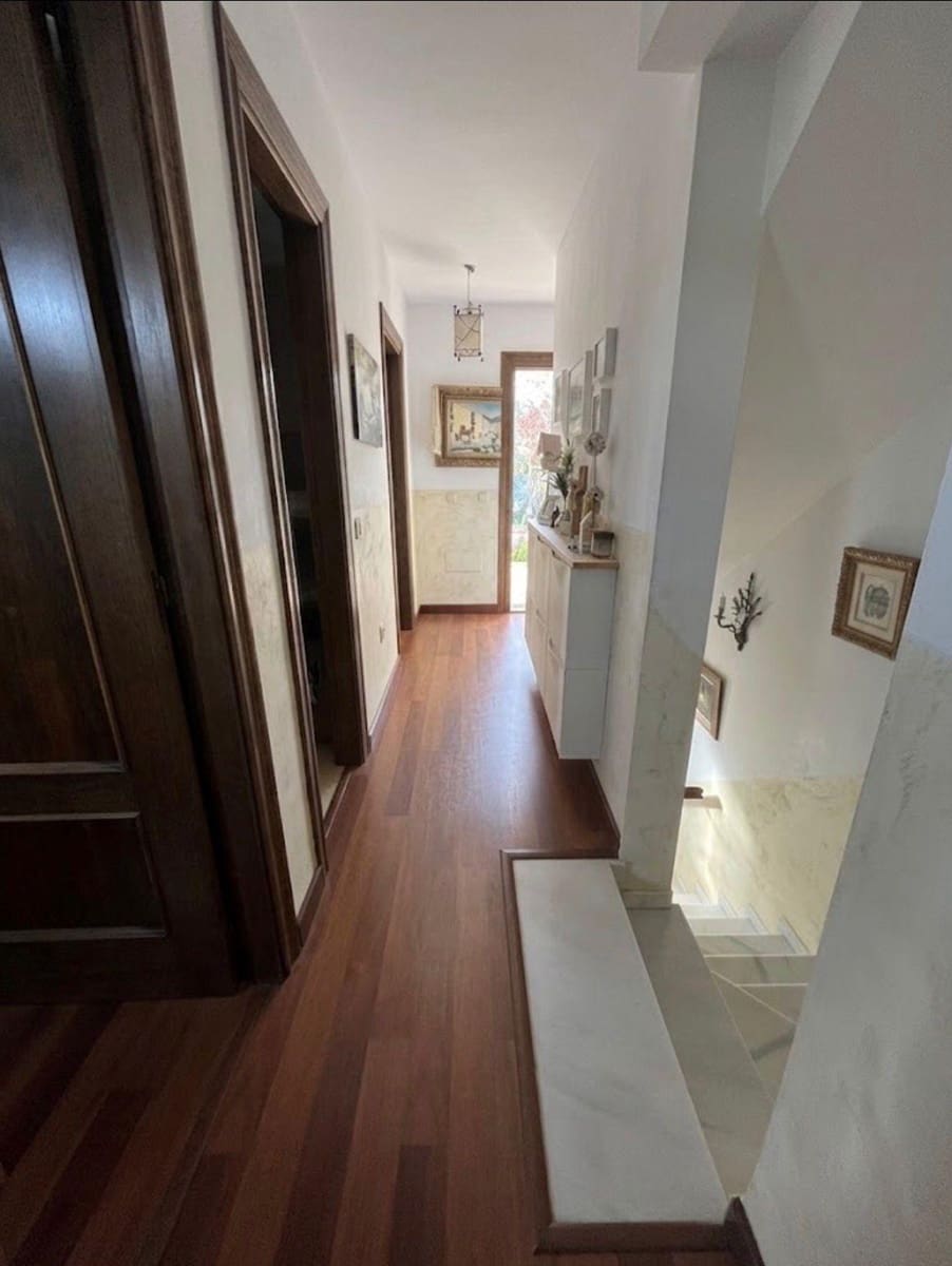 4 chambre Villa/Maison Mitoyenne à vendre à Coin avec garage - 395 000 € (Ref: 10049324)