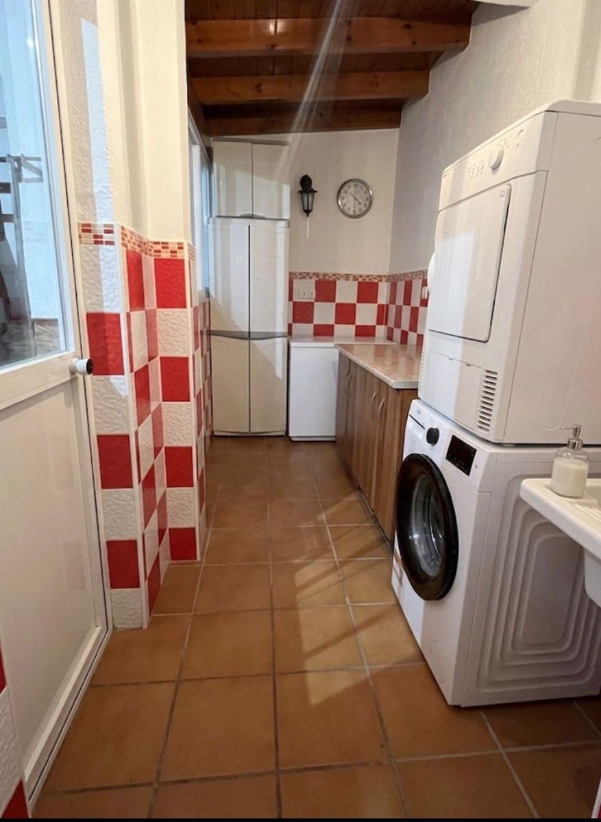 4 chambre Villa/Maison Mitoyenne à vendre à Coin avec garage - 395 000 € (Ref: 10049324)