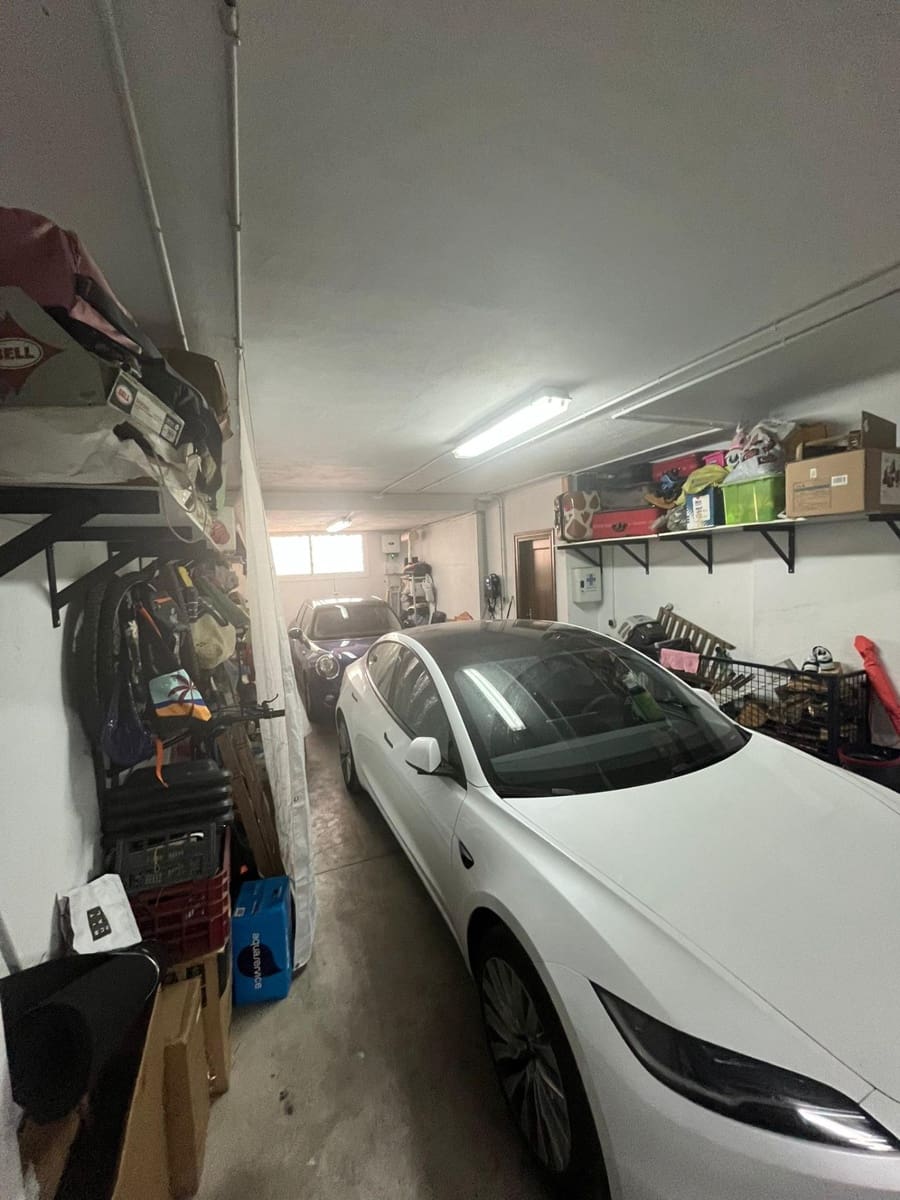 4 chambre Villa/Maison Mitoyenne à vendre à Coin avec garage - 395 000 € (Ref: 10049324)