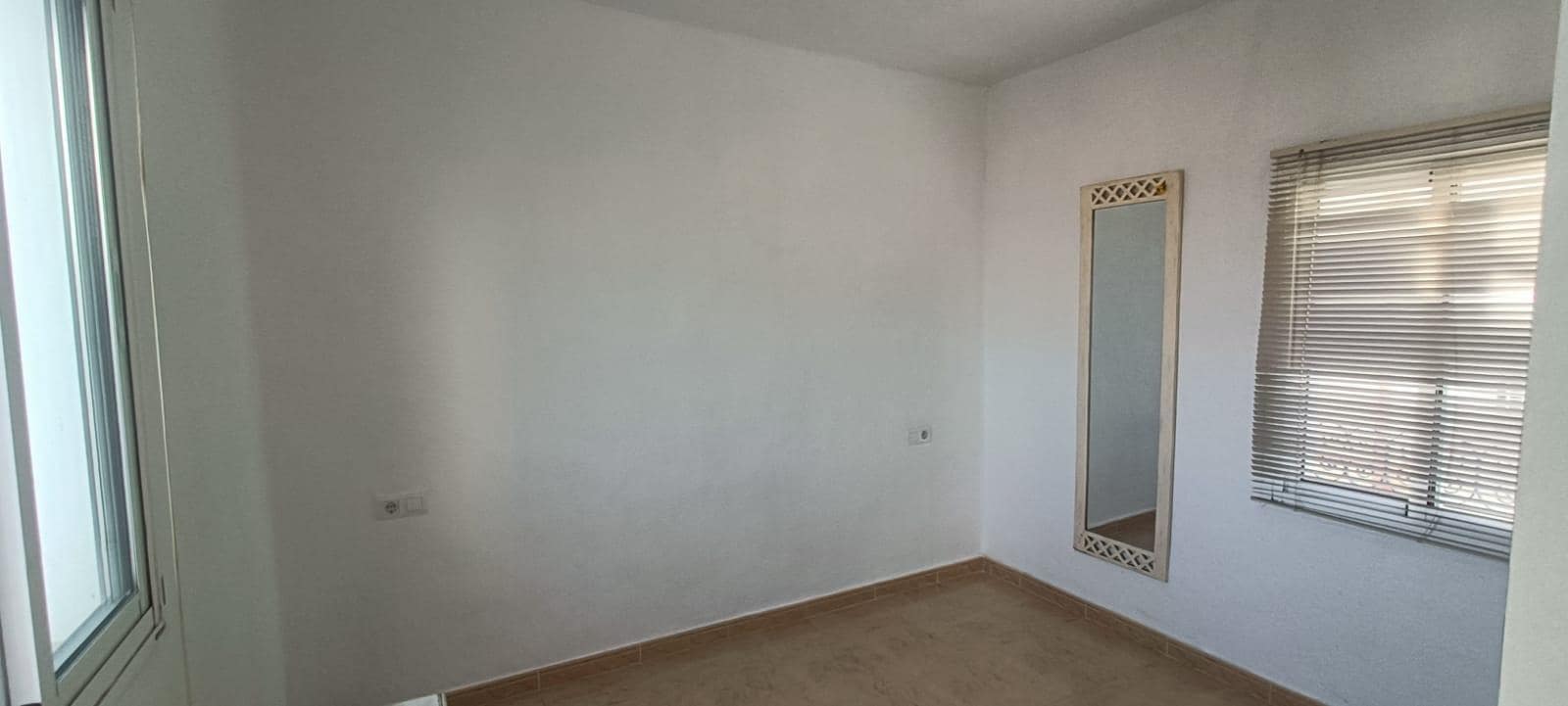 Adosado de 3 habitaciones en Alhaurín el Grande en venta - 249.000 € (Ref: 10062359)