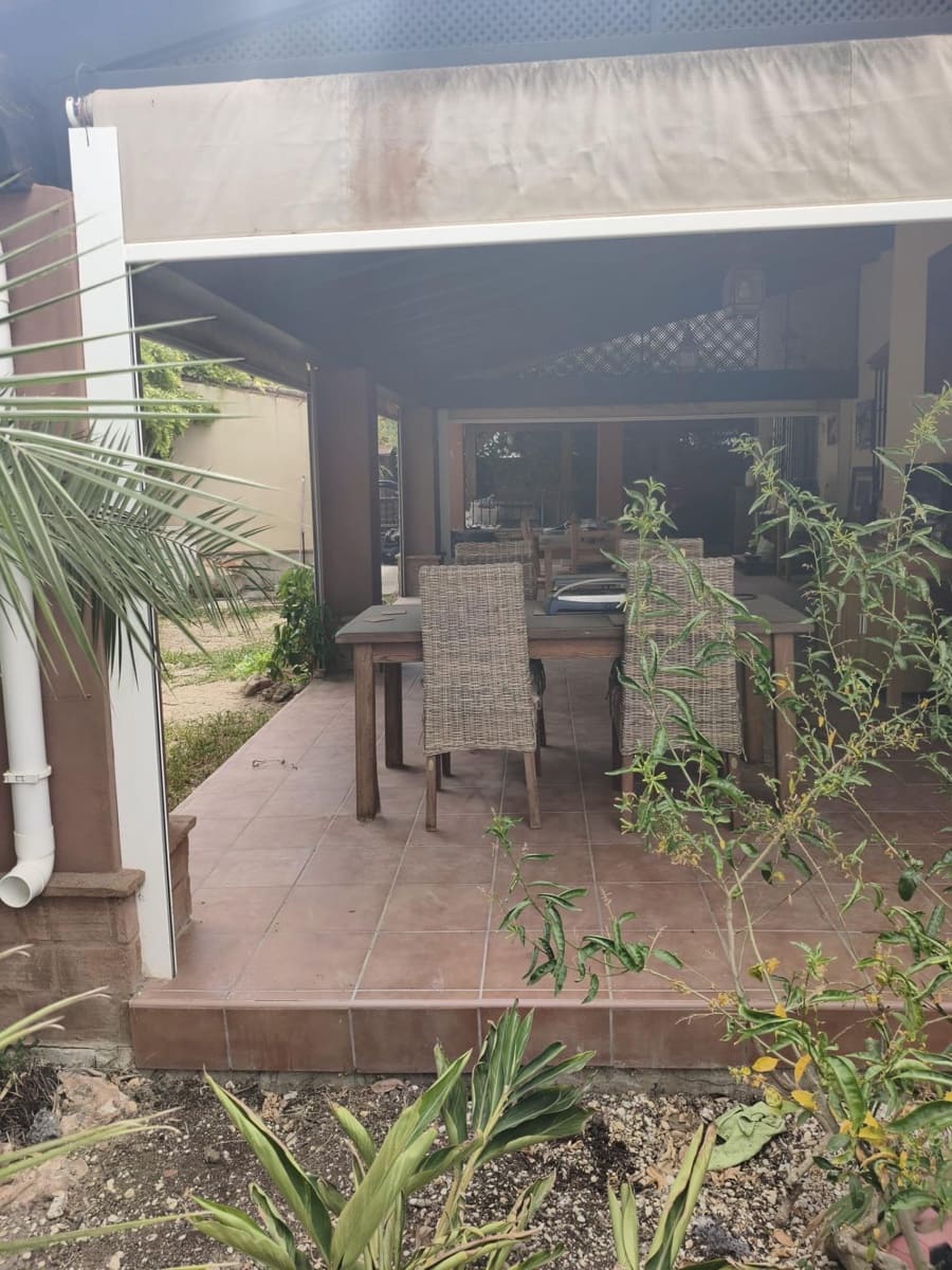 Chalet de 4 habitaciones en Alhaurín el Grande en venta con piscina garaje - 695.000 € (Ref: 10064725)