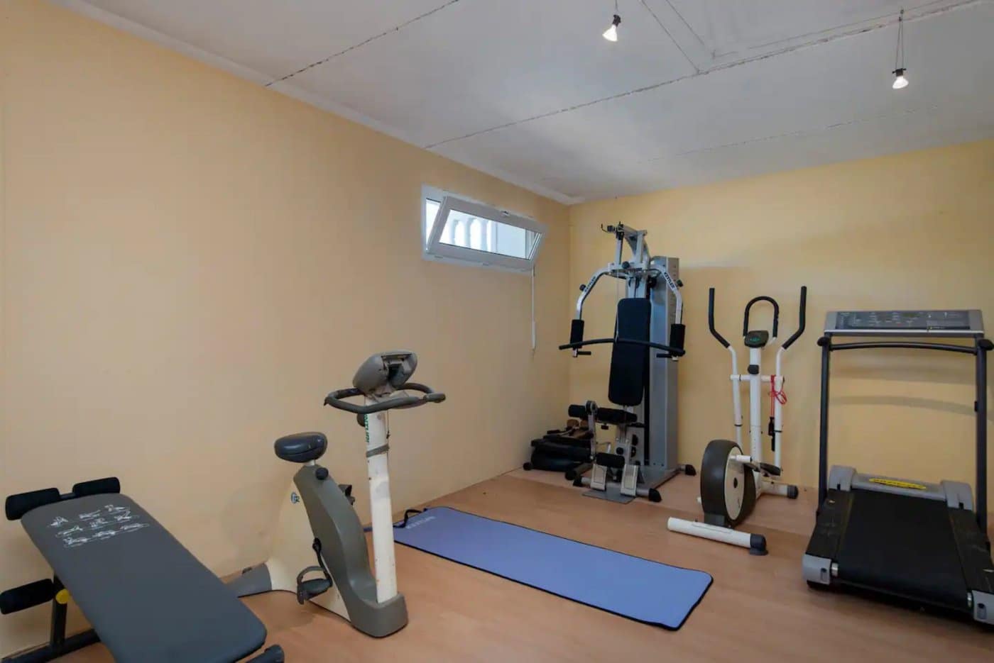 4 soveværelse Villa til salg i Pinos de Alhaurin med swimmingpool garage - € 895.000 (Ref: 10078424)