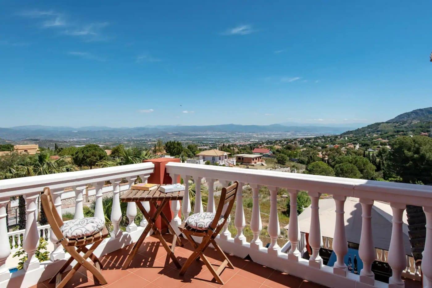 4 soveværelse Villa til salg i Pinos de Alhaurin med swimmingpool garage - € 895.000 (Ref: 10078424)