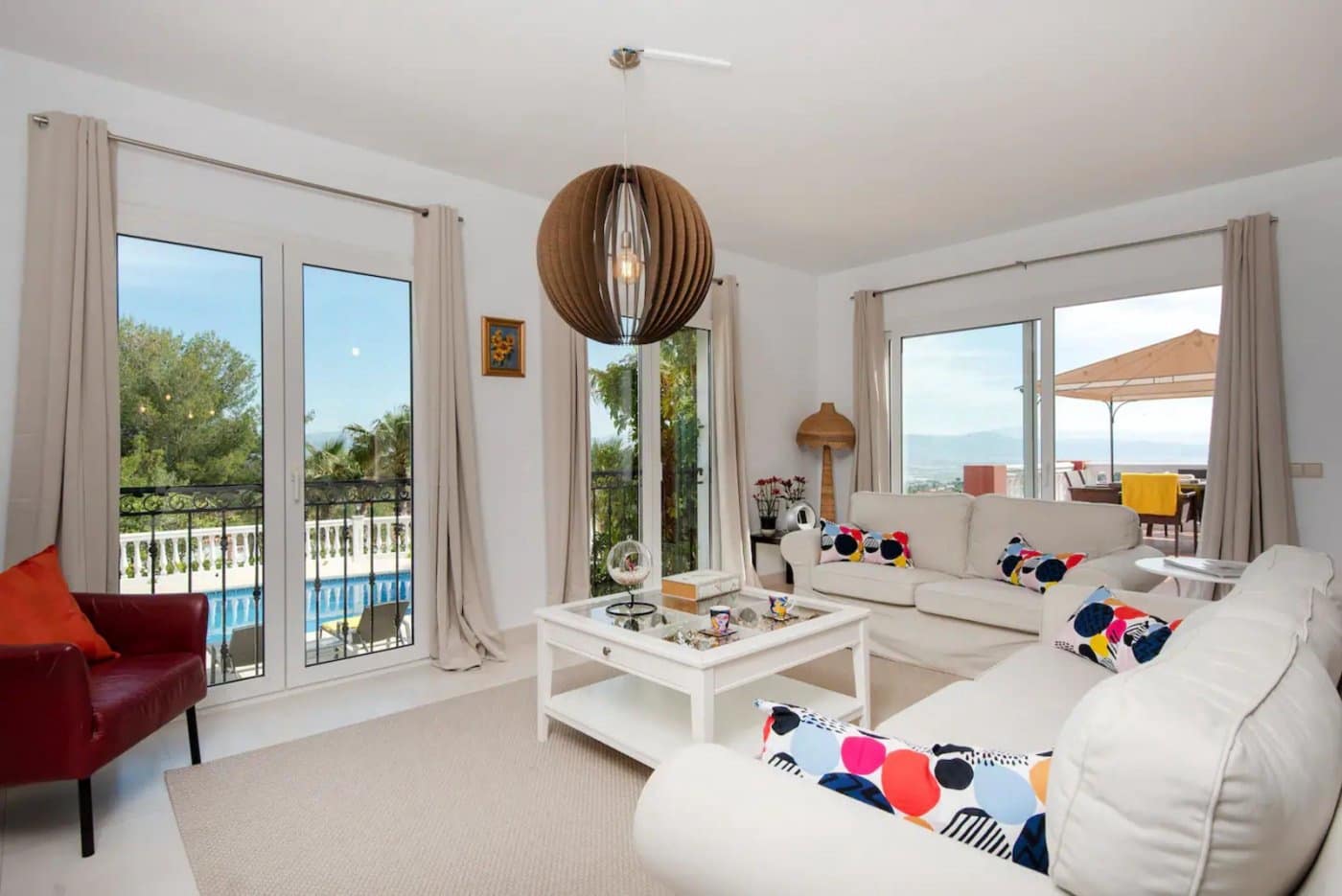 4 soveværelse Villa til salg i Pinos de Alhaurin med swimmingpool garage - € 895.000 (Ref: 10078424)