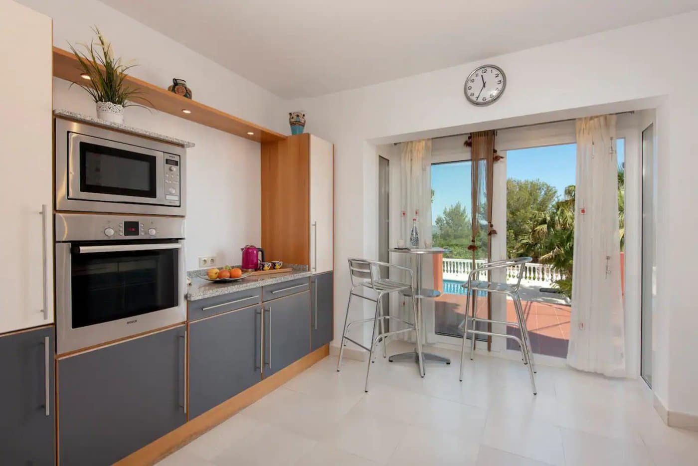 4 soveværelse Villa til salg i Pinos de Alhaurin med swimmingpool garage - € 895.000 (Ref: 10078424)