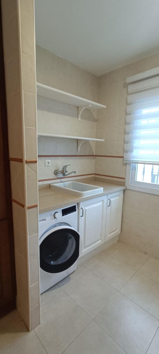 4 sovrum Radhus till salu i Alhaurin de la Torre med pool garage - 445 000 € (Ref: 10129549)