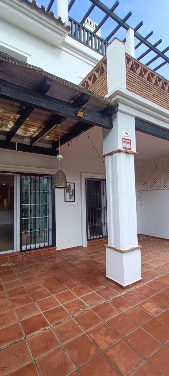 4 sovrum Radhus till salu i Alhaurin de la Torre med pool garage - 445 000 € (Ref: 10129549)