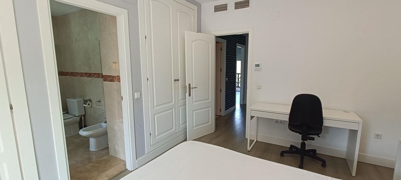 4 sovrum Radhus till salu i Alhaurin de la Torre med pool garage - 445 000 € (Ref: 10129549)