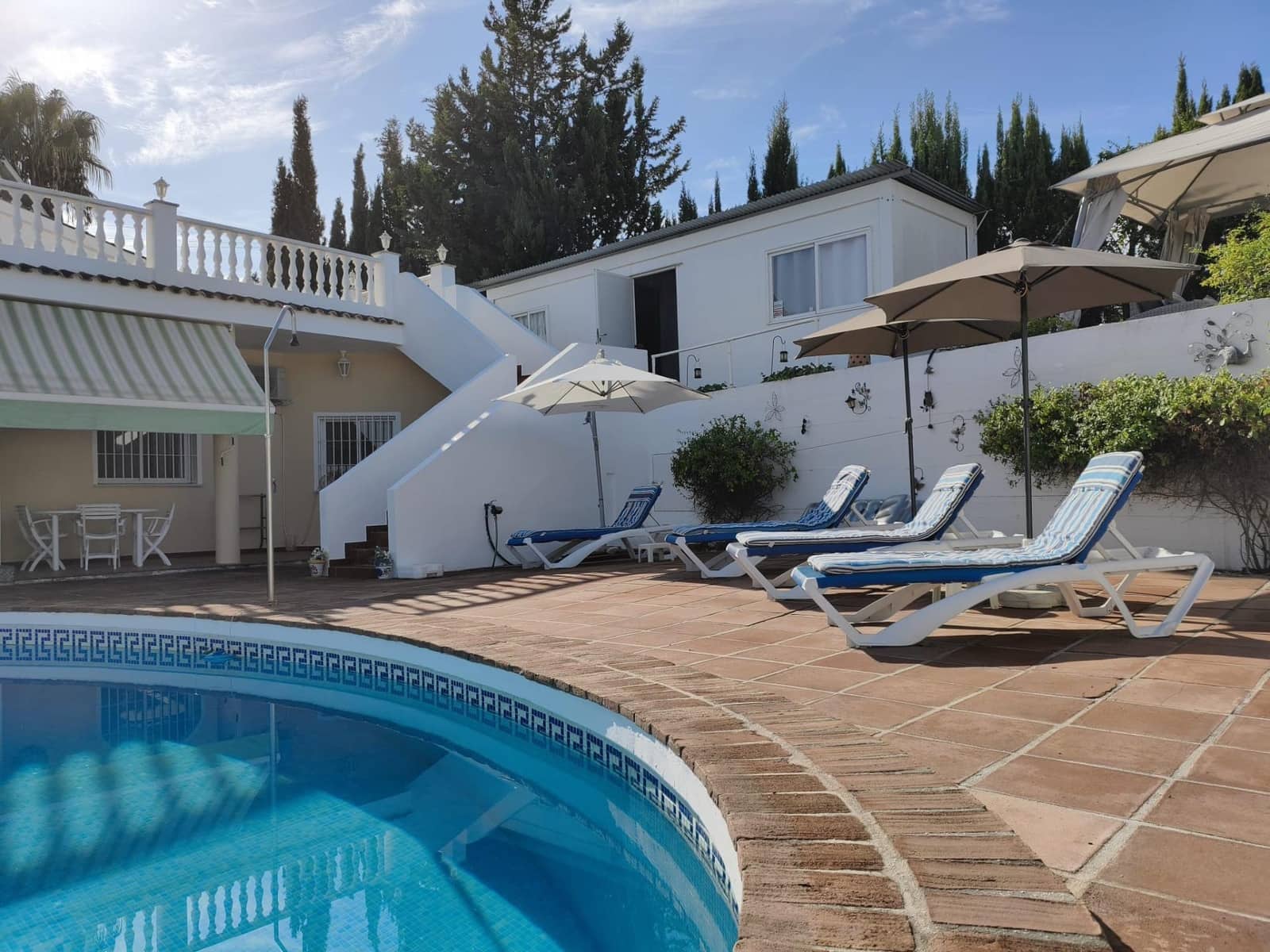 3 soveværelse Finca/Landehus til salg i Alhaurin el Grande med swimmingpool garage - € 499.000 (Ref: 10147175)