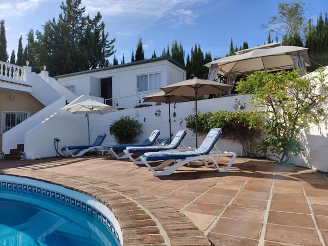 3 soveværelse Finca/Landehus til salg i Alhaurín el Grande med swimmingpool garage - € 499.000 (Ref: 10147175)