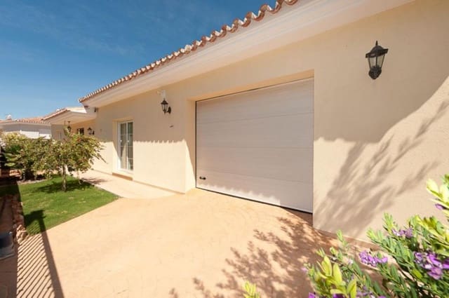 4 sypialnia Willa na sprzedaż w Alhaurín el Grande z garażem - 648 000 € (Ref: 6169478)