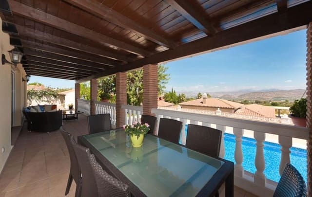 4 sypialnia Willa na sprzedaż w Alhaurín el Grande z garażem - 648 000 € (Ref: 6169478)