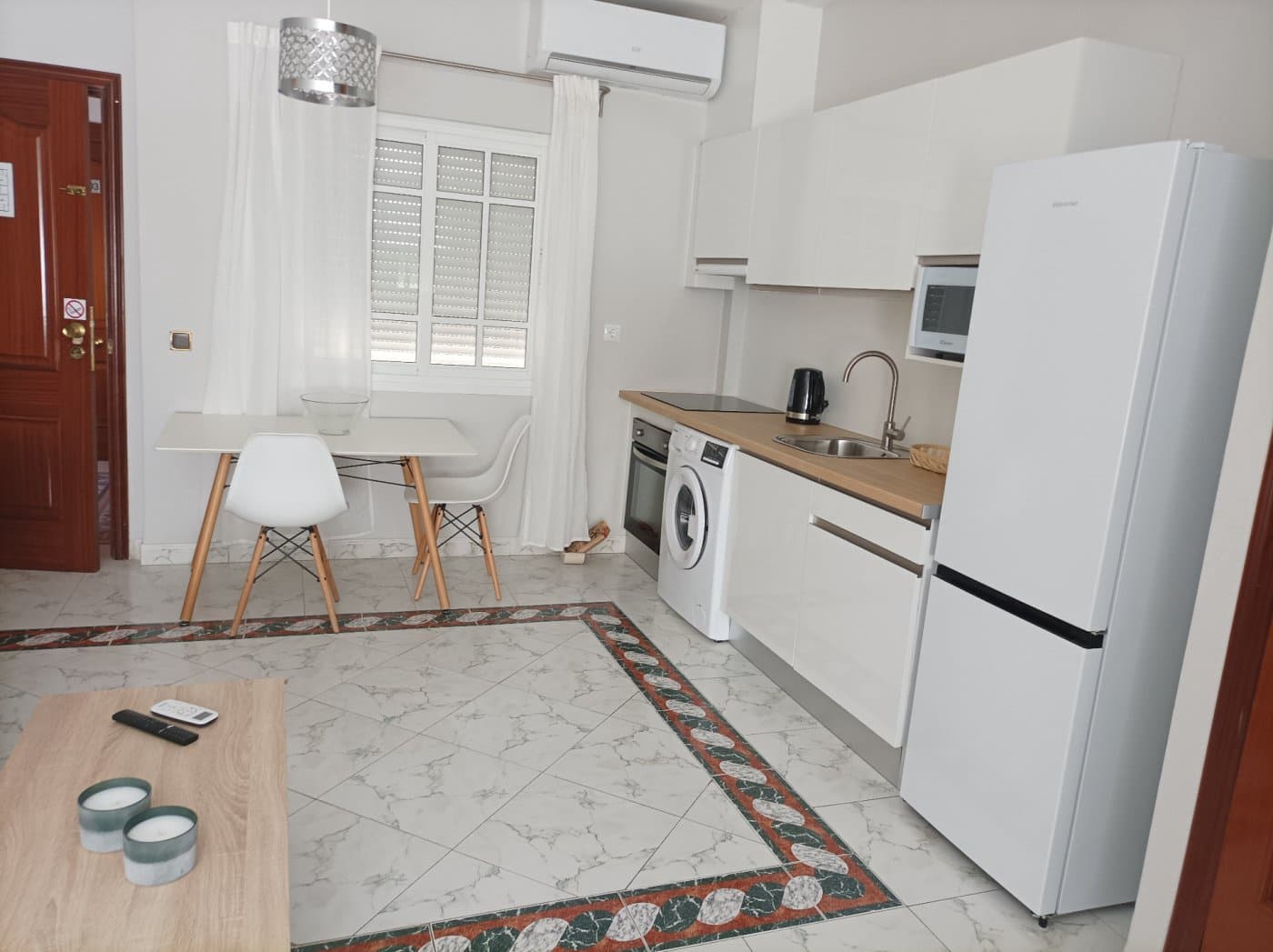 Studio for rent in Alhaurin el Grande - € 600 (Ref: 7005168)