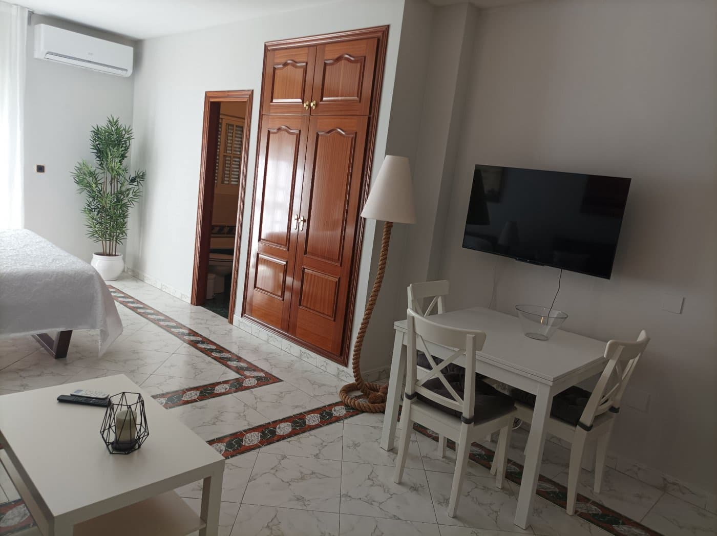 Studio for rent in Alhaurin el Grande - € 600 (Ref: 7005168)