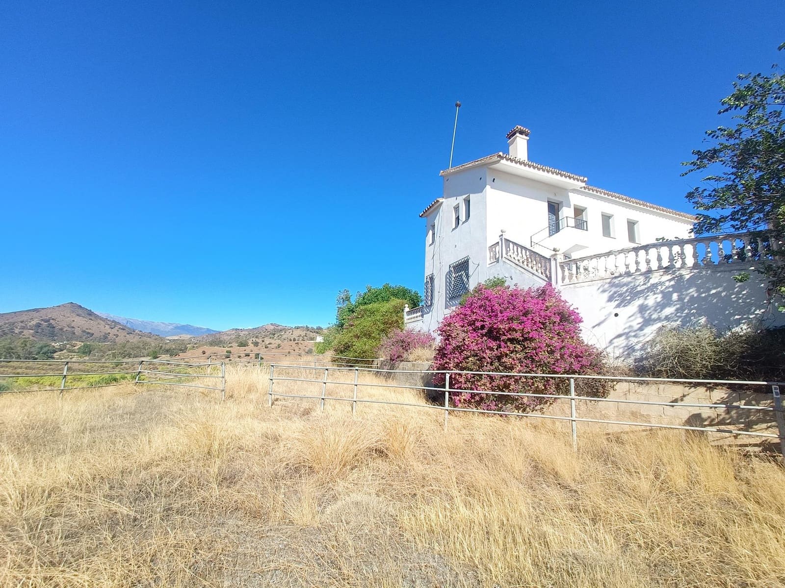 6 bedroom Finca/Country House for sale in Coin - € 1,500,000 (Ref: 7547047)