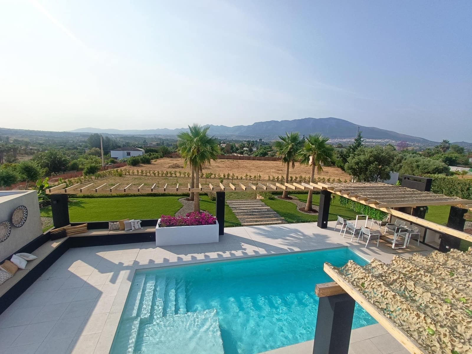 3 sypialnia Finka/Dom wiejski na sprzedaż w Alhaurin el Grande z basenem - 695 000 € (Ref: 7692911)