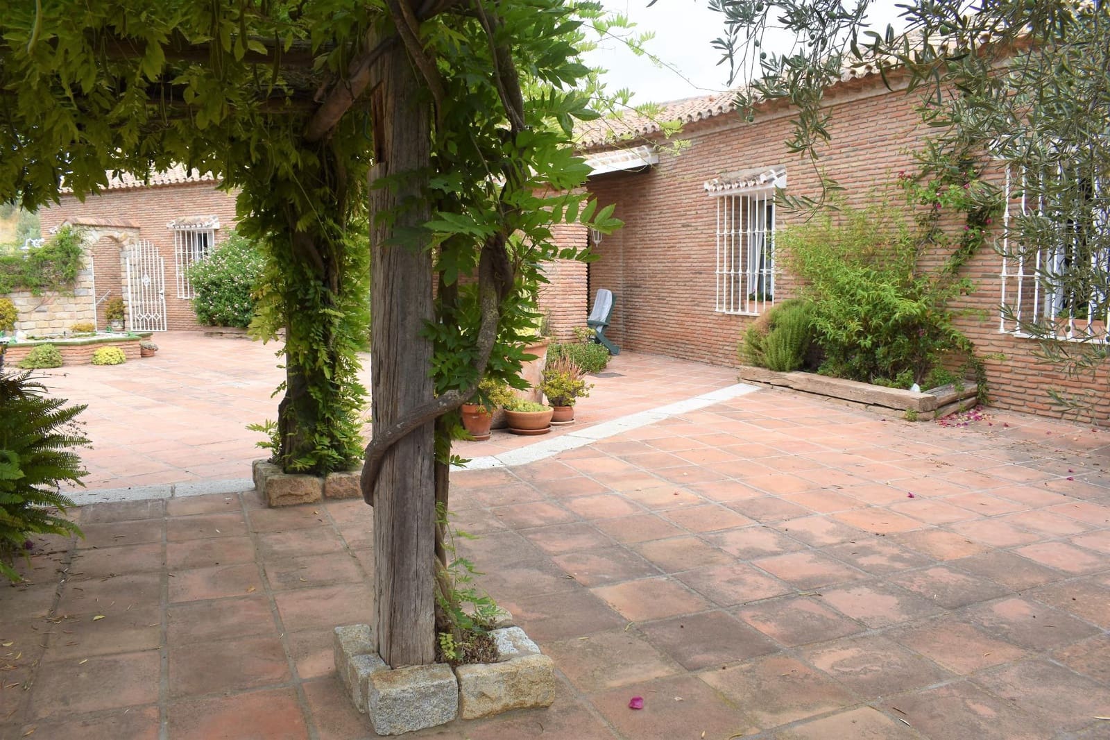 4 sypialnia Finka/Dom wiejski na sprzedaż w Alhaurin de la Torre z basenem - 895 000 € (Ref: 7696450)