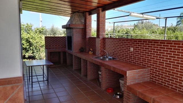 4 slaapkamer Villa te huur in Alhaurín de la Torre met zwembad garage - € 2.000 (Ref: 8423437)