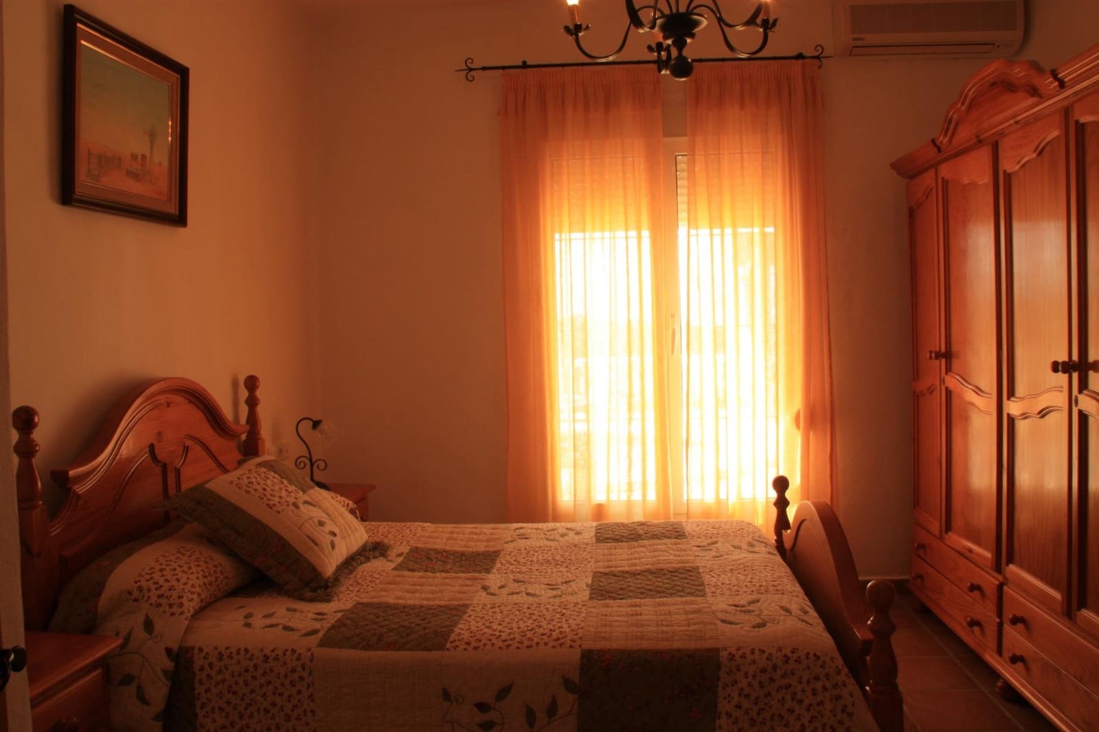 4 bedroom Villa for rent in Alhaurin de la Torre with pool garage - € 2,000 (Ref: 8423437)