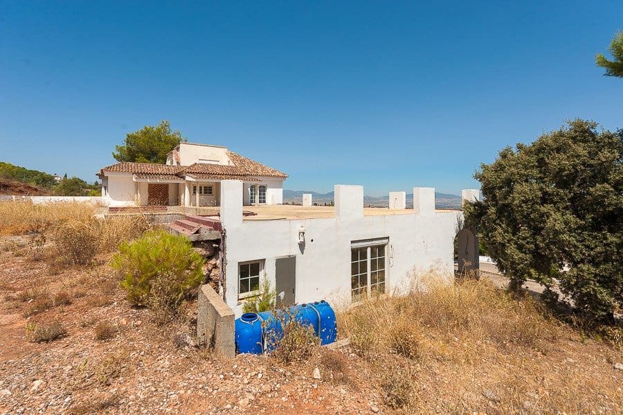 9 sypialnia Willa na sprzedaż w Alhaurin el Grande - 875 000 € (Ref: 8623667)