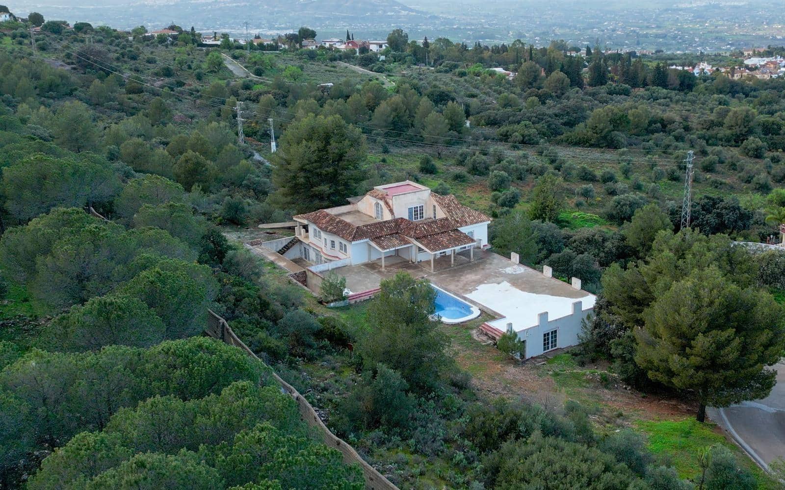 9 sypialnia Willa na sprzedaż w Alhaurin el Grande - 875 000 € (Ref: 8623667)