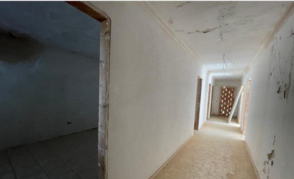 9 bedroom Villa for sale in Alhaurin el Grande - € 875,000 (Ref: 8623667)