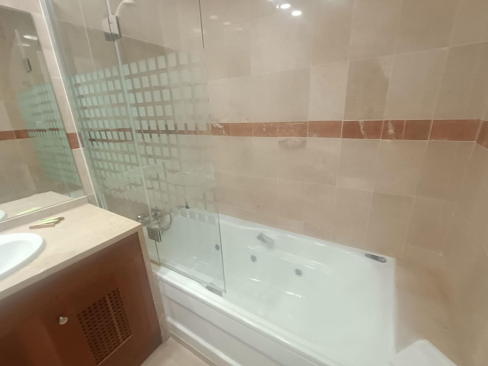 3 soveværelse Rækkehus til salg i Alhaurin de la Torre med swimmingpool - € 429.990 (Ref: 8696402)