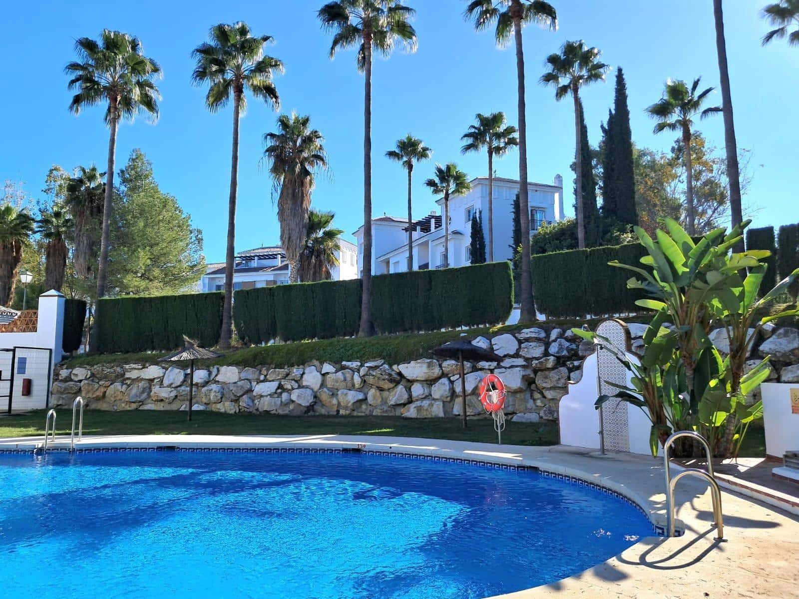 3 soveværelse Rækkehus til salg i Alhaurin de la Torre med swimmingpool - € 429.990 (Ref: 8696402)