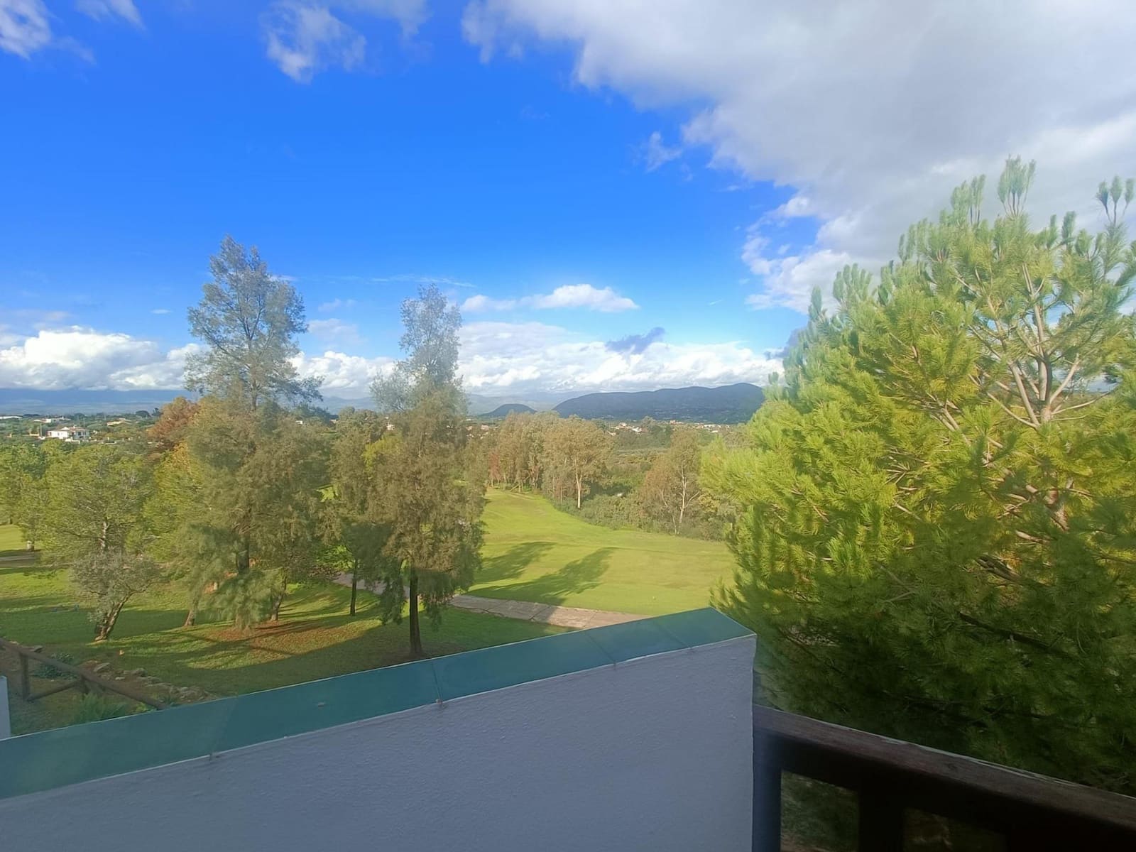 3 soveværelse Rækkehus til salg i Alhaurin de la Torre med swimmingpool - € 429.990 (Ref: 8696402)