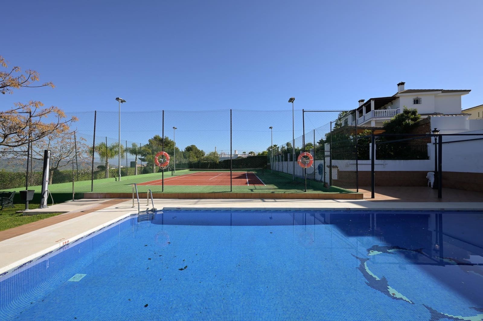 3 quarto Bungalow para venda em Alhaurin el Grande com piscina - 392 500 € (Ref: 8786810)