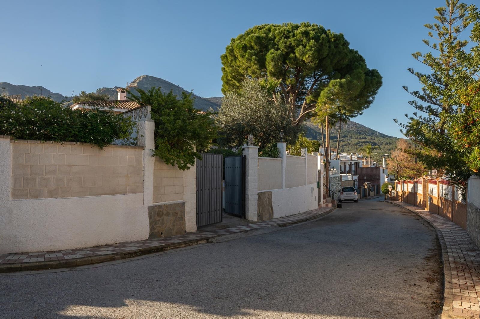 3 quarto Bungalow para venda em Alhaurin el Grande com piscina - 392 500 € (Ref: 8786810)