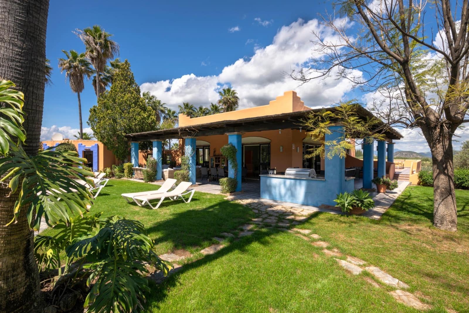 9 quarto Quinta/Casa Rural para venda em Alhaurin el Grande com piscina - 1 150 000 € (Ref: 8843409)