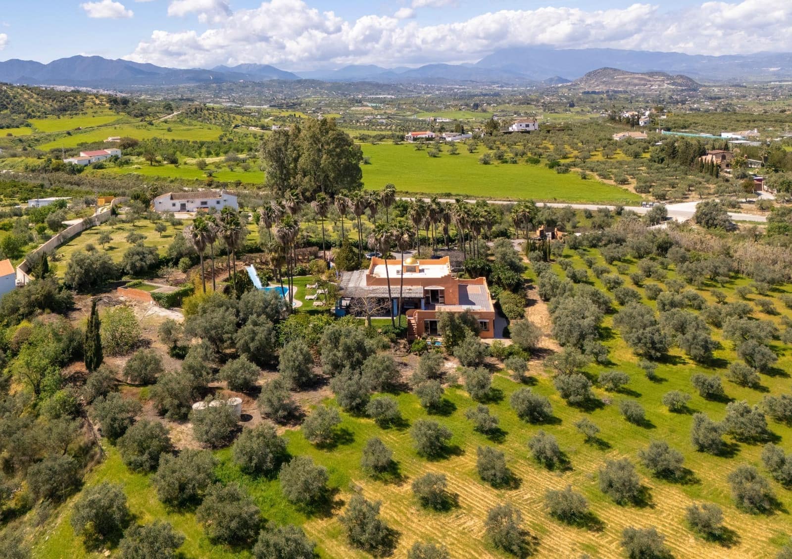 9 quarto Quinta/Casa Rural para venda em Alhaurin el Grande com piscina - 1 150 000 € (Ref: 8843409)