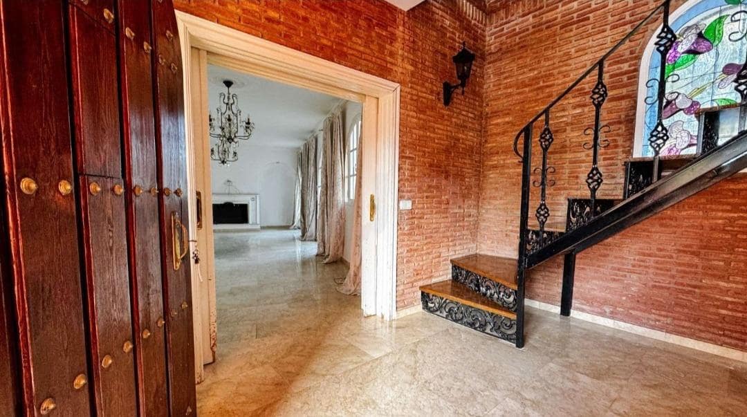 5 soverom Villa til salgs i Alhaurin el Grande med svømmebasseng - € 950 000 (Ref: 8869841)