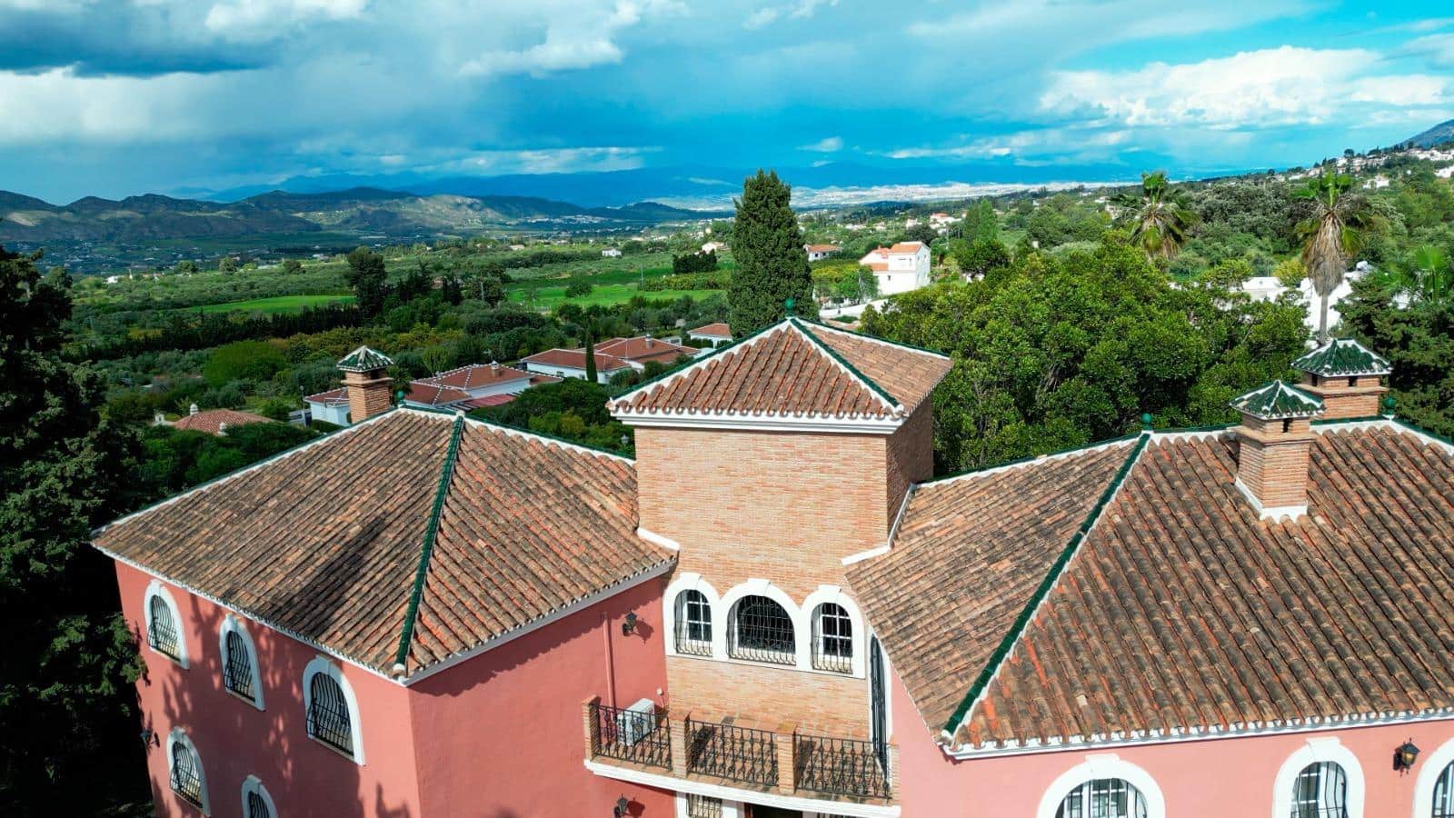 5 soverom Villa til salgs i Alhaurin el Grande med svømmebasseng - € 950 000 (Ref: 8869841)