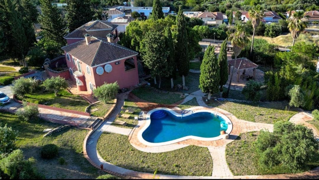 5 camera da letto Villa in vendita in Alhaurin el Grande con piscina - 950.000 € (Rif: 8869841)