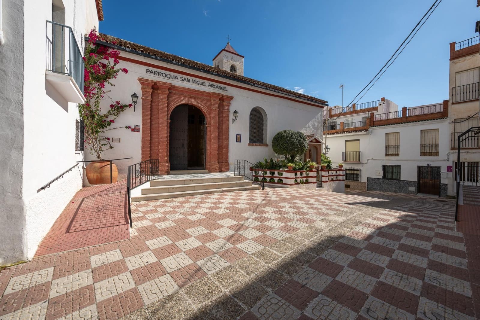 7 sypialnia Dom szeregowy na sprzedaż w Tolox - 299 500 € (Ref: 8912947)